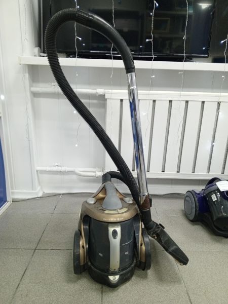 Купить Elenberg VC-2040 в Усть-Илимск за 1200 руб.