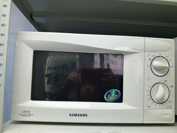 Купить Samsung M1813NR в Усть-Илимск за 1700 руб.