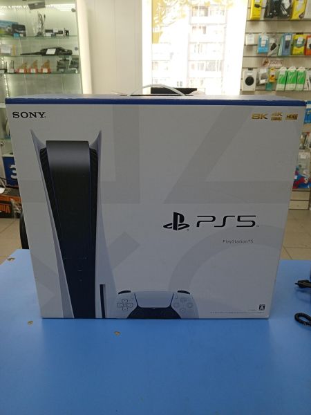 Купить Sony PlayStation 5 825GB (CFI-1200A) в Усть-Илимск за 37400 руб.