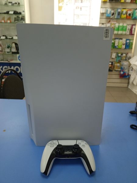 Купить Sony PlayStation 5 825GB (CFI-1200A) в Усть-Илимск за 37400 руб.