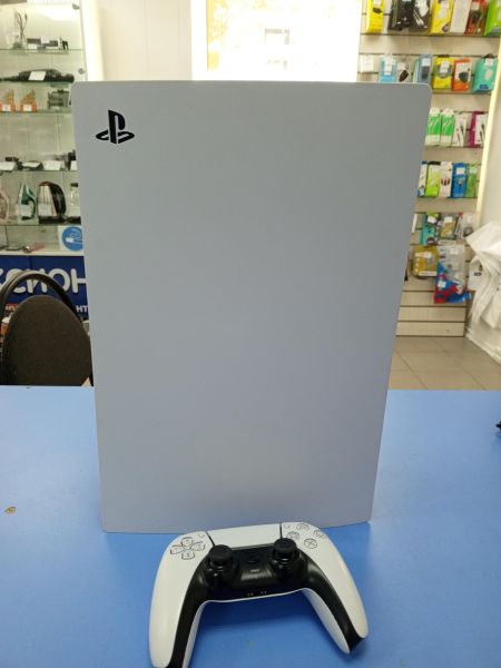 Купить Sony PlayStation 5 825GB (CFI-1200A) в Усть-Илимск за 37400 руб.