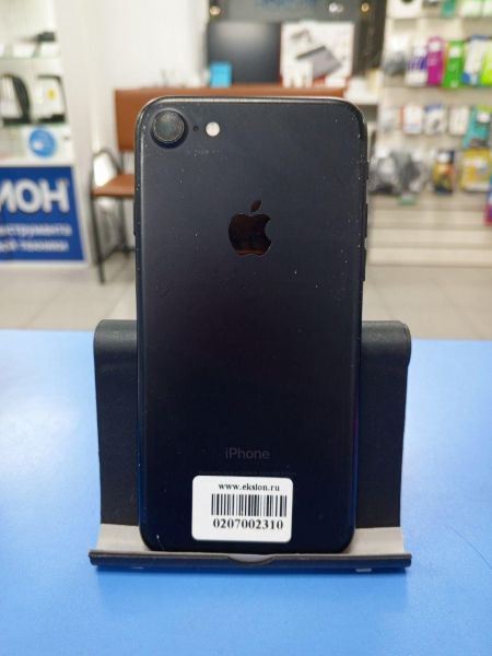 Купить Apple iPhone 7 32GB в Усть-Илимск за 3700 руб.
