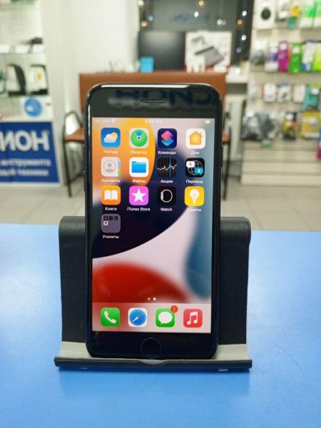 Купить Apple iPhone 7 32GB в Усть-Илимск за 3700 руб.