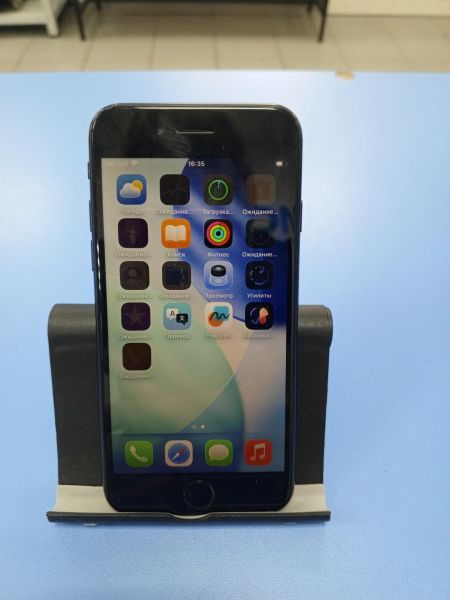 Купить Apple iPhone SE 2nd gen. 2020 64GB в Усть-Илимск за 6100 руб.