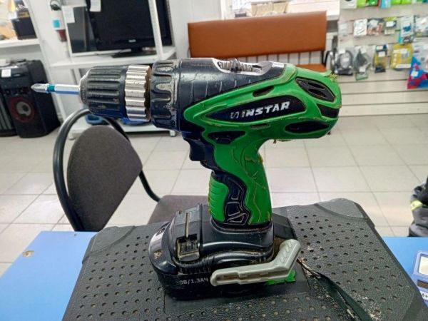 Купить Instar. без модели с СЗУ в Усть-Илимск за 500 руб.