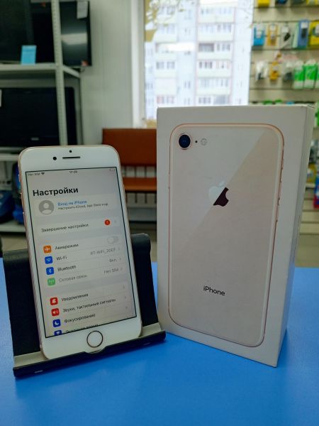 Купить Apple iPhone 8 64GB в Усть-Илимск за 5400 руб.