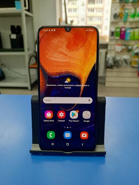 Купить Samsung Galaxy A50 2019 4/64GB (A505FN) Duos в Усть-Илимск за 2500 руб.