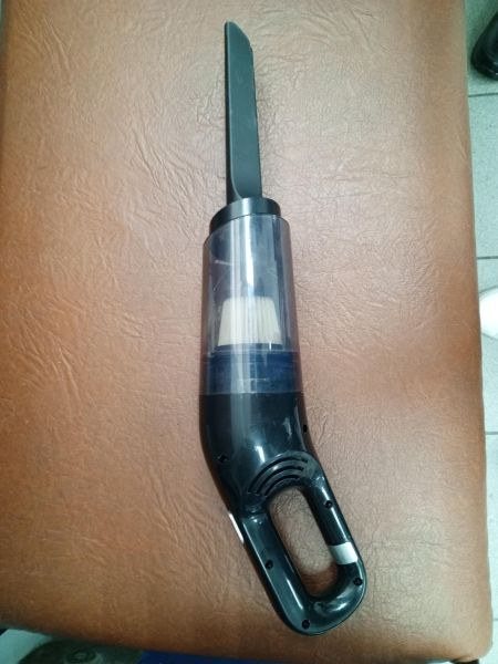 Купить Китайский или без модели автомобильный пылесос с СЗУ в Усть-Илимск за 700 руб.