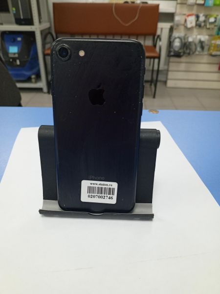 Купить Apple iPhone 7 32GB в Усть-Илимск за 3700 руб.