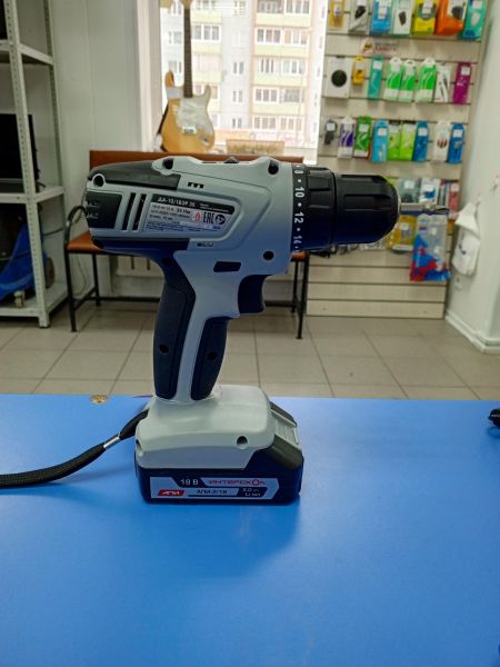 Купить Интерскол ДА-10/18ЭР 35 с СЗУ в Усть-Илимск за 2600 руб.