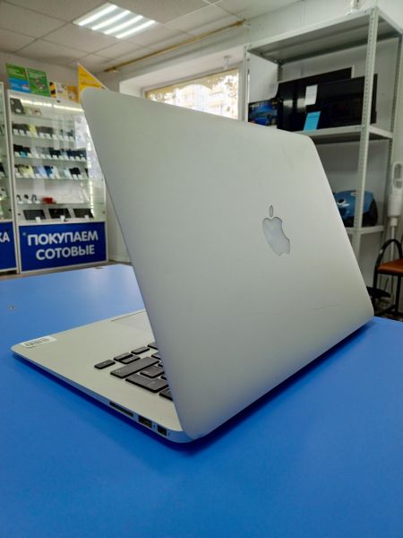 Купить Apple MacBook Air 13 Mid 2011 (A1369) в Усть-Илимск за 7800 руб.