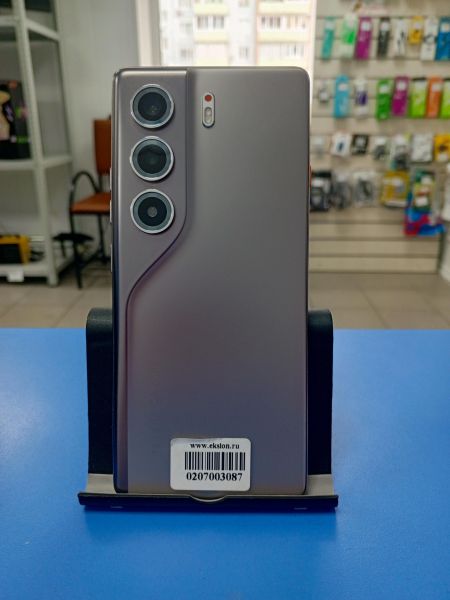 сотовый телефон TECNO Camon 40 12/256GB (CM5) Duos в Усть-Илимск