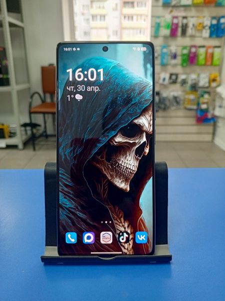 сотовый телефон TECNO Camon 40 12/256GB (CM5) Duos в Усть-Илимск