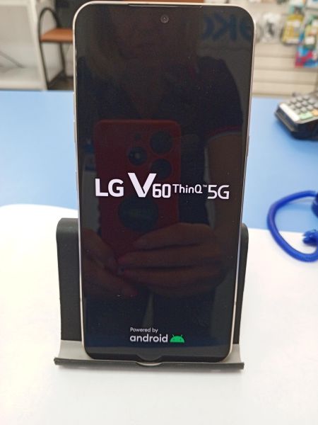 Купить LG V60 ThinQ 5G 8/128GB (LM-V600TM) в Усть-Илимск за 7900 руб.