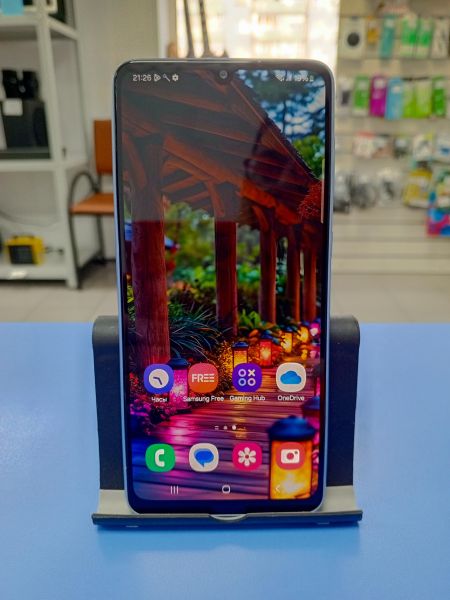 Купить Samsung Galaxy A33 5G 6/128GB (A336B) Duos в Усть-Илимск за 6200 руб.