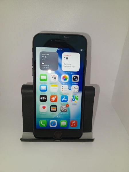 сотовый телефон Apple iPhone SE 2nd gen. 2020 64GB в Усть-Илимск