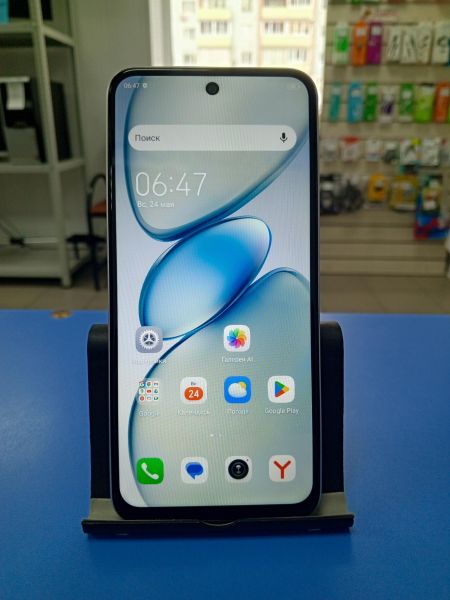 сотовый телефон TECNO Spark Go 1 3/64GB (KL4) Duos в Усть-Илимск