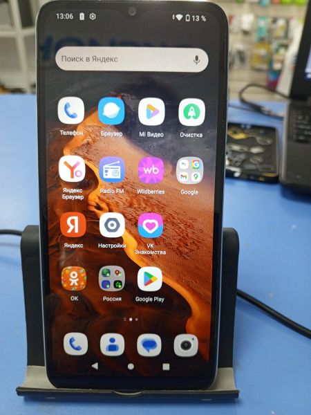 сотовый телефон Xiaomi Redmi A1+ 2/32GB (220733SFG) Duos в Усть-Илимск