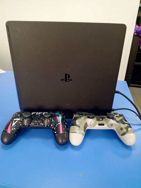 игровая приставка Sony PlayStation 4 Slim 500GB (CUH-2108A) в Усть-Илимск
