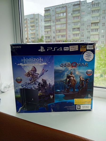 игровая приставка Sony PlayStation 4 Pro 1TB (CUH-7208B) в Усть-Илимск