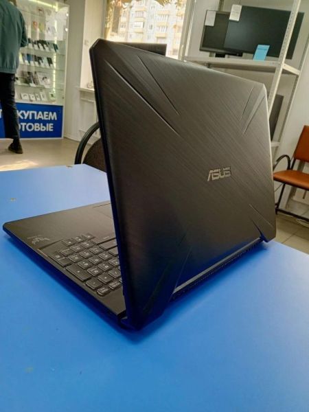 ноутбук ASUS TUF Gaming FX505DT-AL087 (Vega 8, RAM 16GB) в Усть-Илимск