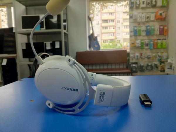 беспроводные наушники RedSquare Eonix RS322 в Усть-Илимск
