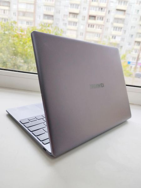 ноутбук Huawei MateBook 13 (WRT-W19) в Усть-Илимск