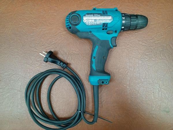 шуруповёрт сетевой Makita DF0300 в Усть-Илимск