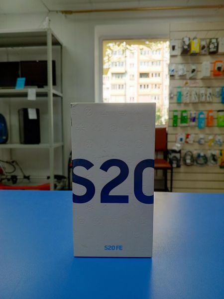 сотовый телефон Samsung Galaxy S20 FE 6/128GB (G780G) Duos в Усть-Илимск