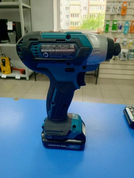 винтовёрт Makita TD110D с СЗУ в Усть-Илимск