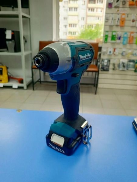 винтовёрт Makita TD110D с СЗУ в Усть-Илимск