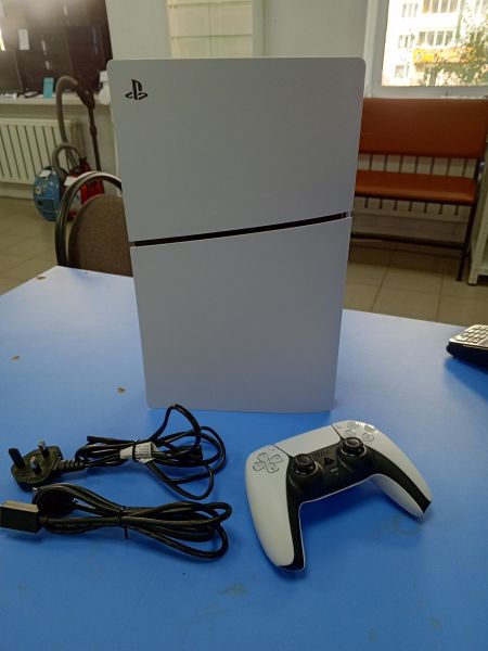 игровая приставка Sony PlayStation 5 Slim 1TB (CFI-2116) в Усть-Илимск