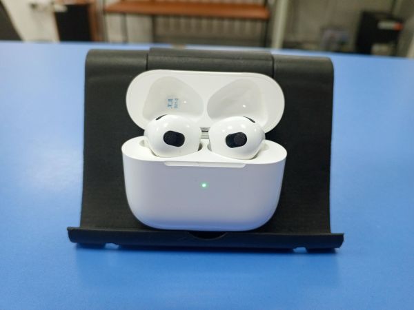 беспроводные наушники Реплика Apple AirPods 4 (A3050, A3053, A3054) в Усть-Илимск