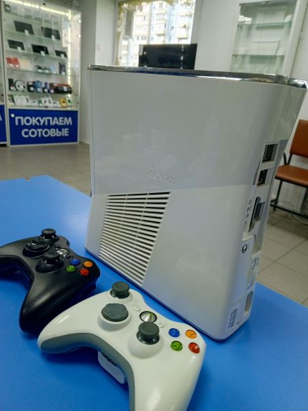 игровая приставка Microsoft Xbox 360 S 500GB (1439) в Усть-Илимск