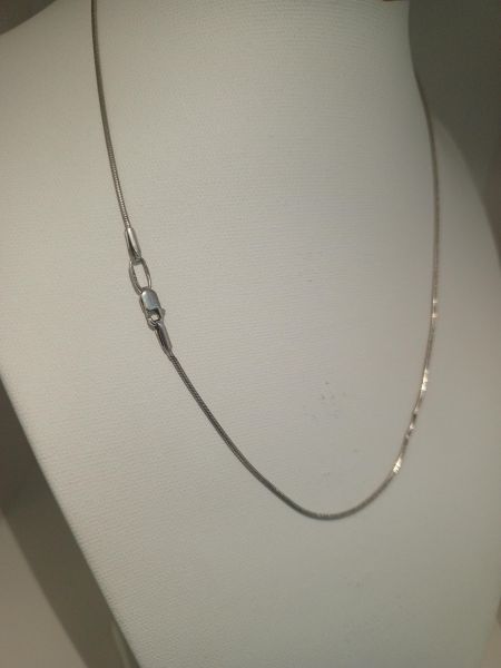 серебряная цепь Цепь серебро 925 3,70g, вес изделия 3.71g, длина 40 см, 00 нет камней в Усть-Илимск