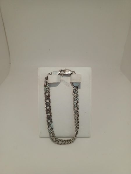 серебряный браслет Браслет серебро 925 7,29g, вес изделия 7.3g, длина 18 см, 00 нет камней в Иркутск
