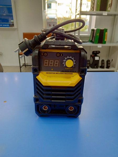 сварочный аппарат DEKO DKWM-200A LCD Advanced в Усть-Илимск