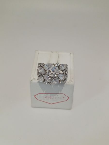 серебряное кольцо Кольцо серебро 925 2,41g, вес изделия 3.68g, размер 19 в Усть-Илимск