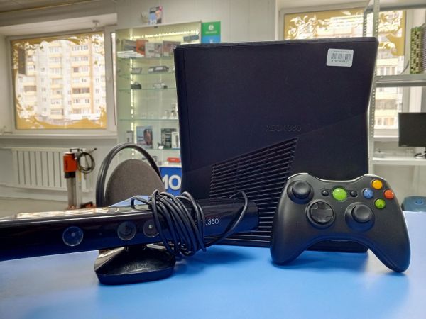 игровая приставка Microsoft Xbox 360 S 250GB (1439) в Усть-Илимск