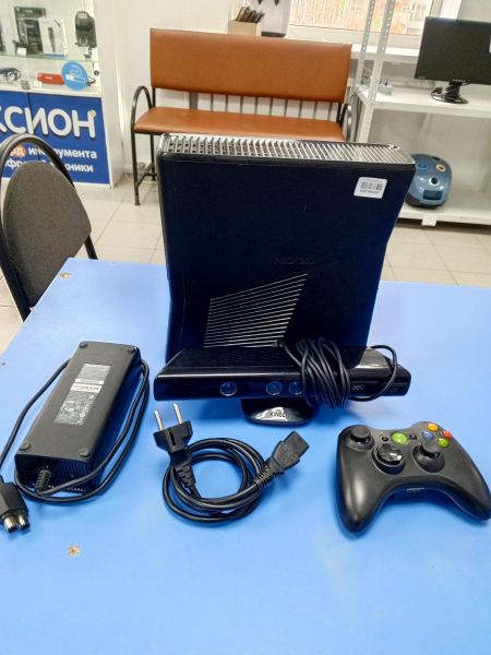 игровая приставка Microsoft Xbox 360 S 250GB (1439) в Усть-Илимск