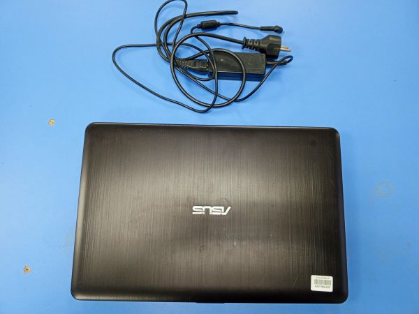 ноутбук ASUS VivoBook D540MB-GQ080T (Celeron N3350/HD Graphics 500/4GB) в Усть-Илимск
