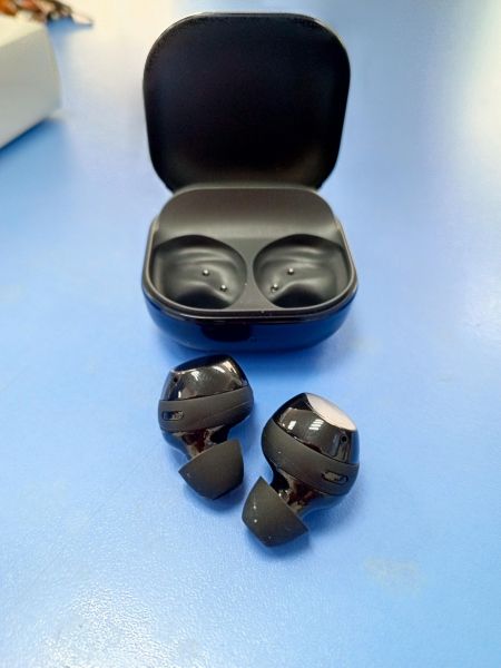 беспроводные наушники Samsung Galaxy Buds Core (SM-R410) в Усть-Илимск