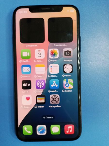 Купить Apple iPhone XS 64GB в Ангарск за 7500 руб.