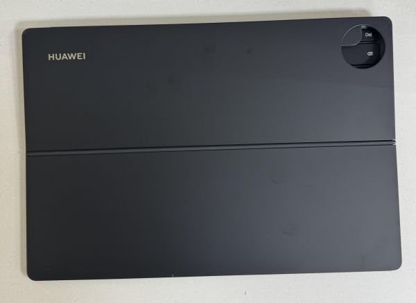 Купить Huawei Smart Magnetic Keyboard (PCE-KB01) в Ангарск за 1000 руб.