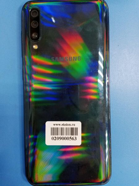Купить Samsung Galaxy A50 2019 6/128GB (A505FM) Duos в Ангарск за 3200 руб.