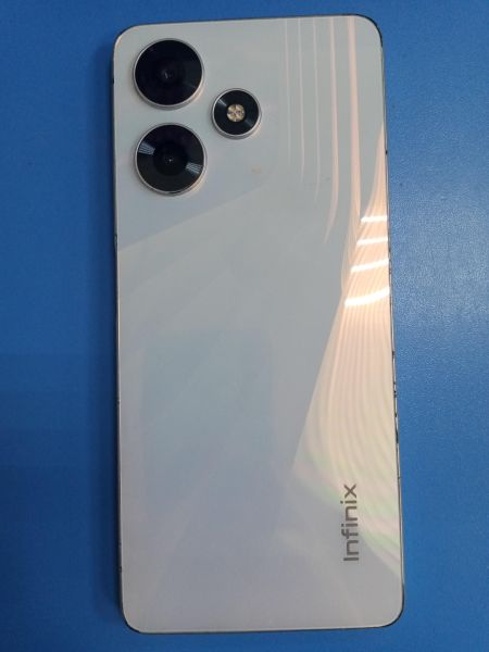 Купить Infinix Hot 30 4/128GB (X6831) Duos в Ангарск за 5600 руб.