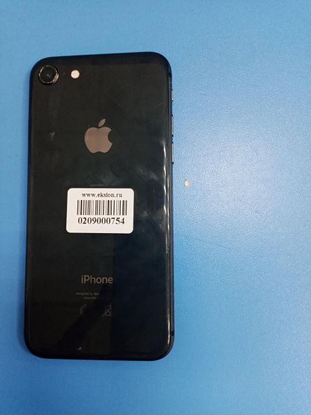 Купить Apple iPhone 8 64GB в Ангарск за 3900 руб.