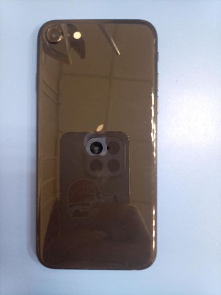 Купить Apple iPhone SE 2nd gen. 2020 64GB в Ангарск за 6900 руб.