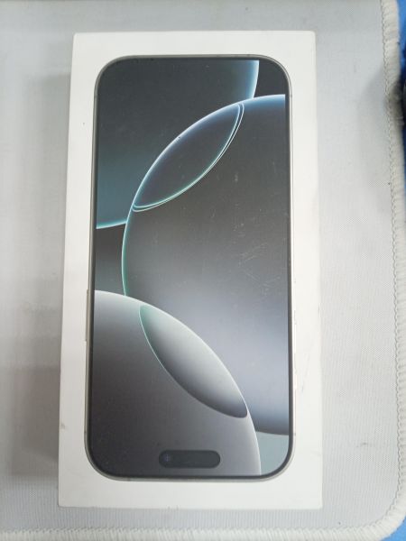 Купить Apple iPhone 16 Pro 512GB в Ангарск за 82500 руб.