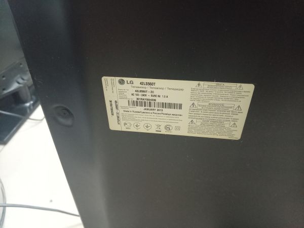 телевизор LG 42LS560T в Ангарск